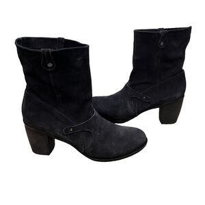 Coclico Black Suede Block Heel Pull On Ankle Boots Size 39 1/2 Women's